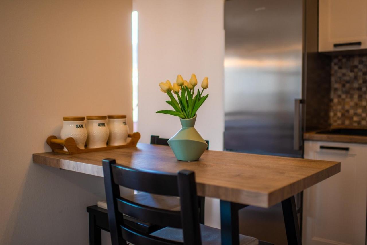 Apartman Paula Kaštela Exteriér fotografie