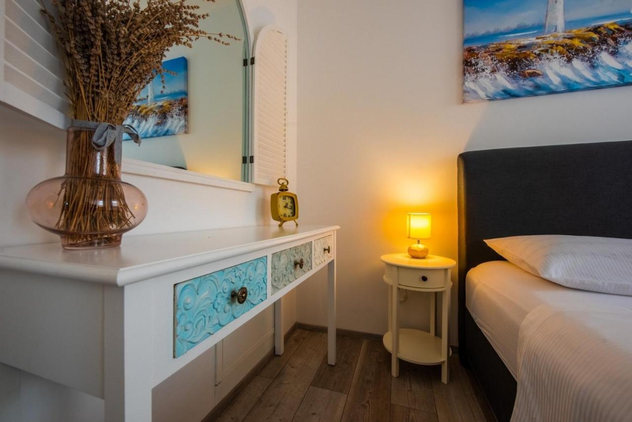 Apartman Paula Kaštela Exteriér fotografie