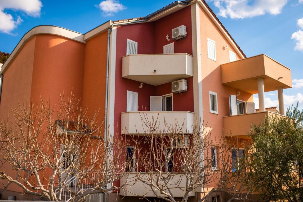 Apartman Paula Kaštela Exteriér fotografie