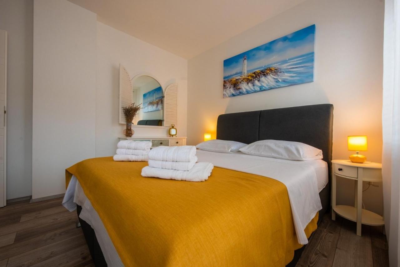 Apartman Paula Kaštela Exteriér fotografie