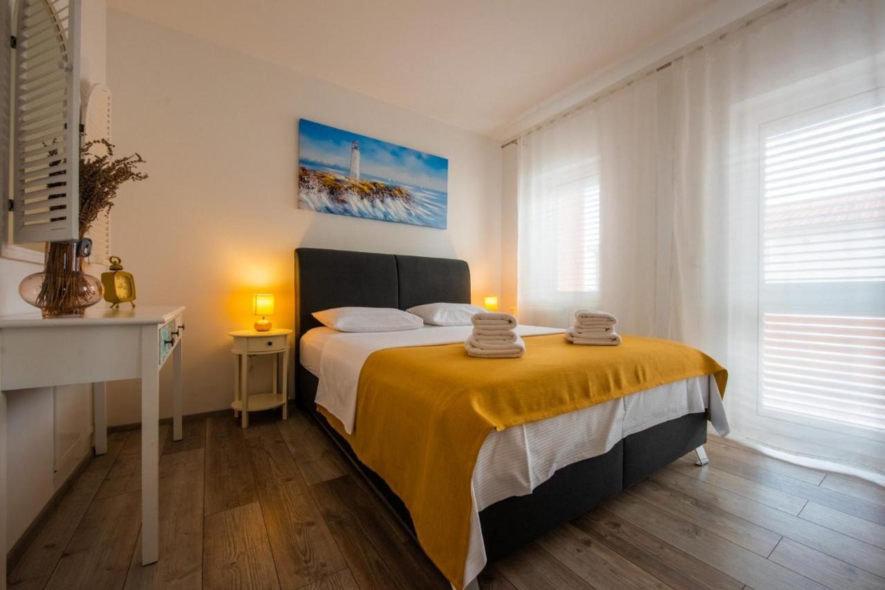 Apartman Paula Kaštela Exteriér fotografie
