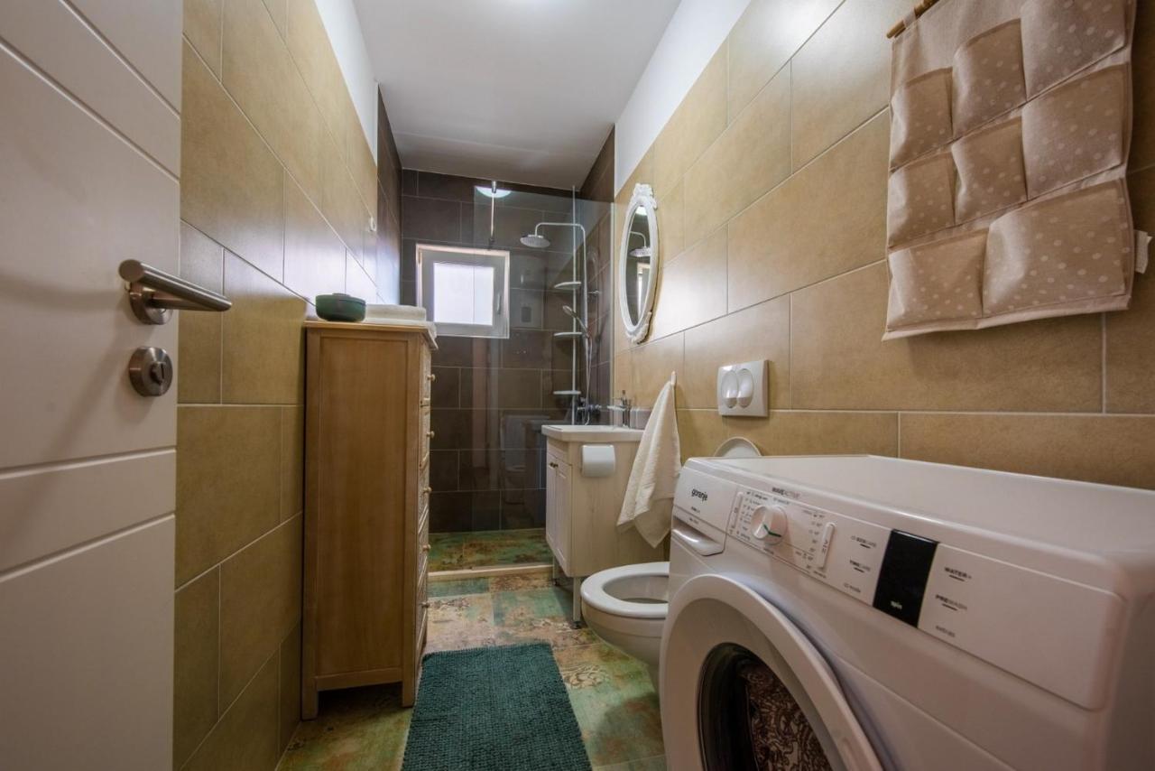 Apartman Paula Kaštela Exteriér fotografie